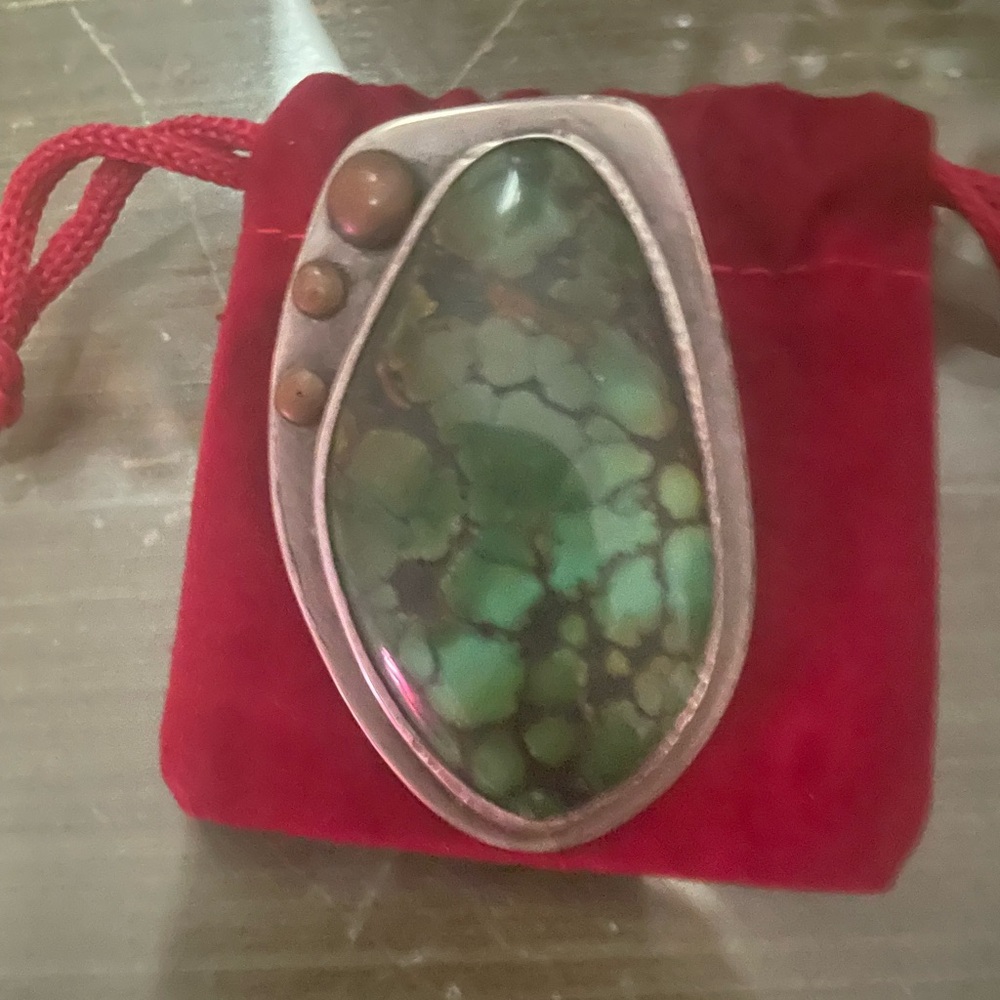 Huge!Vintage Royston Turquoise & 925 Silver Native American pendant. ❤️